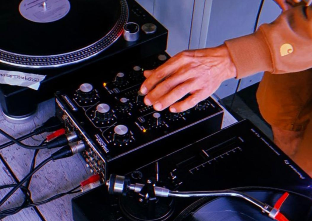 Imagem de destaque do evento Live Dj Pedro Eskina